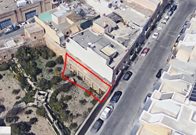 A Google Maps shot of the area, with the side that collapsed marked in red