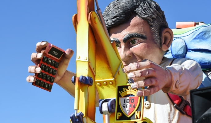 PN leader Simon Busuttil's gaffe on the party flag he unvelied last week could not go unnoticed in this year's carnival