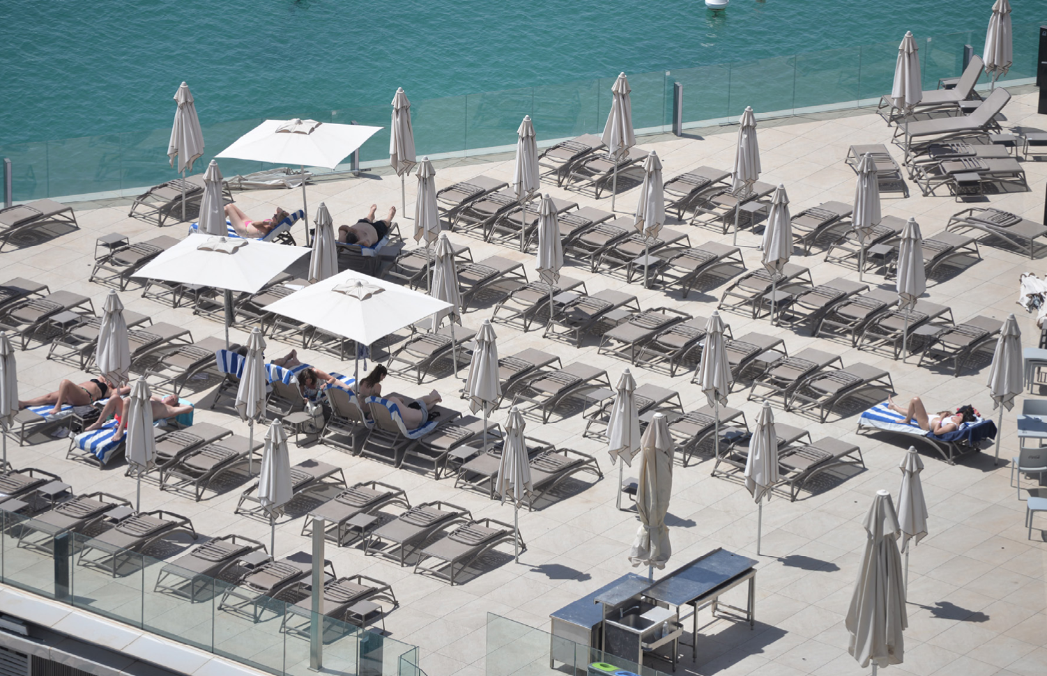 Gzira lido gets rooftop sunbeds permit but deed change requires parliamentary approval