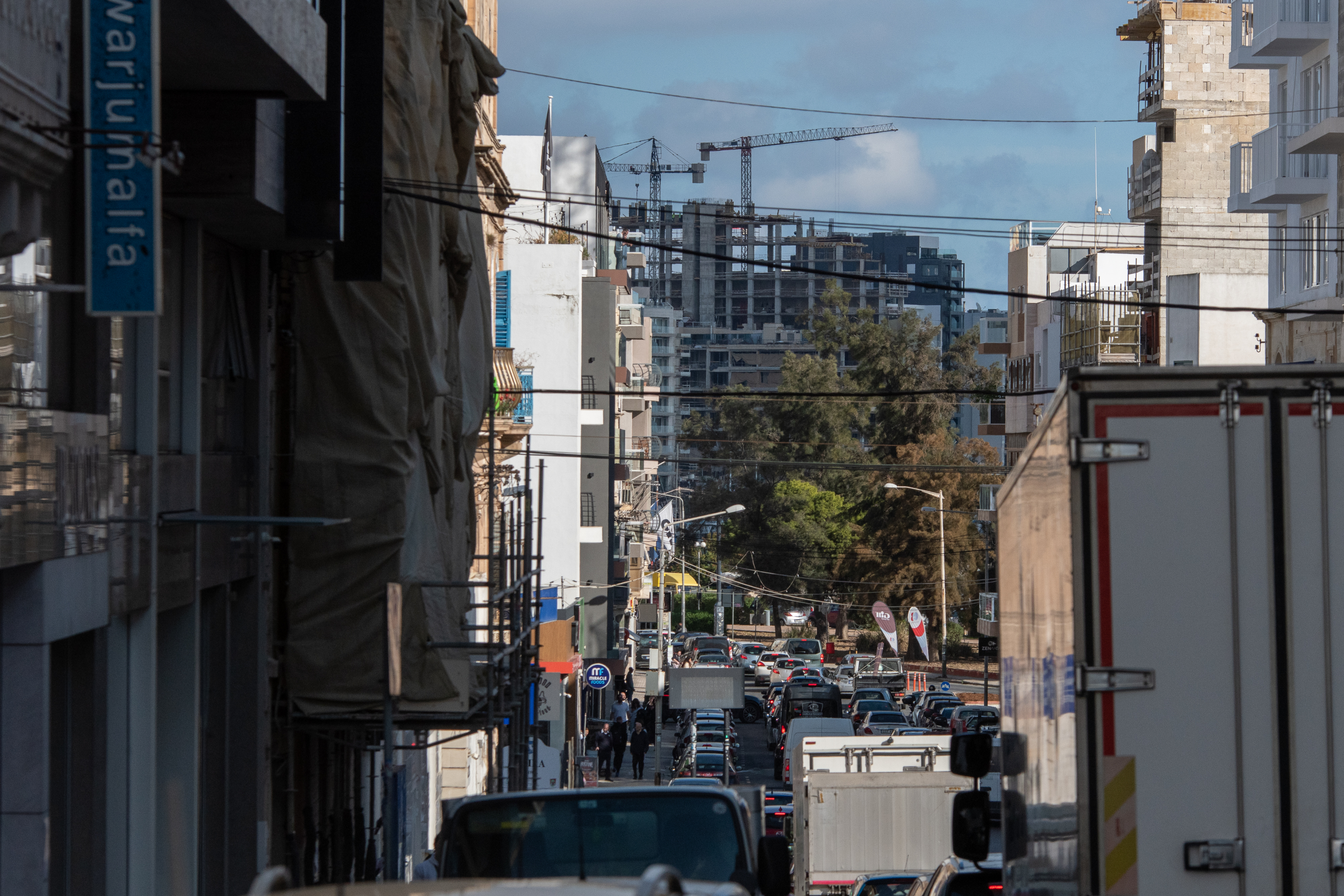 How a 16-floor hotel was approved on The Strand