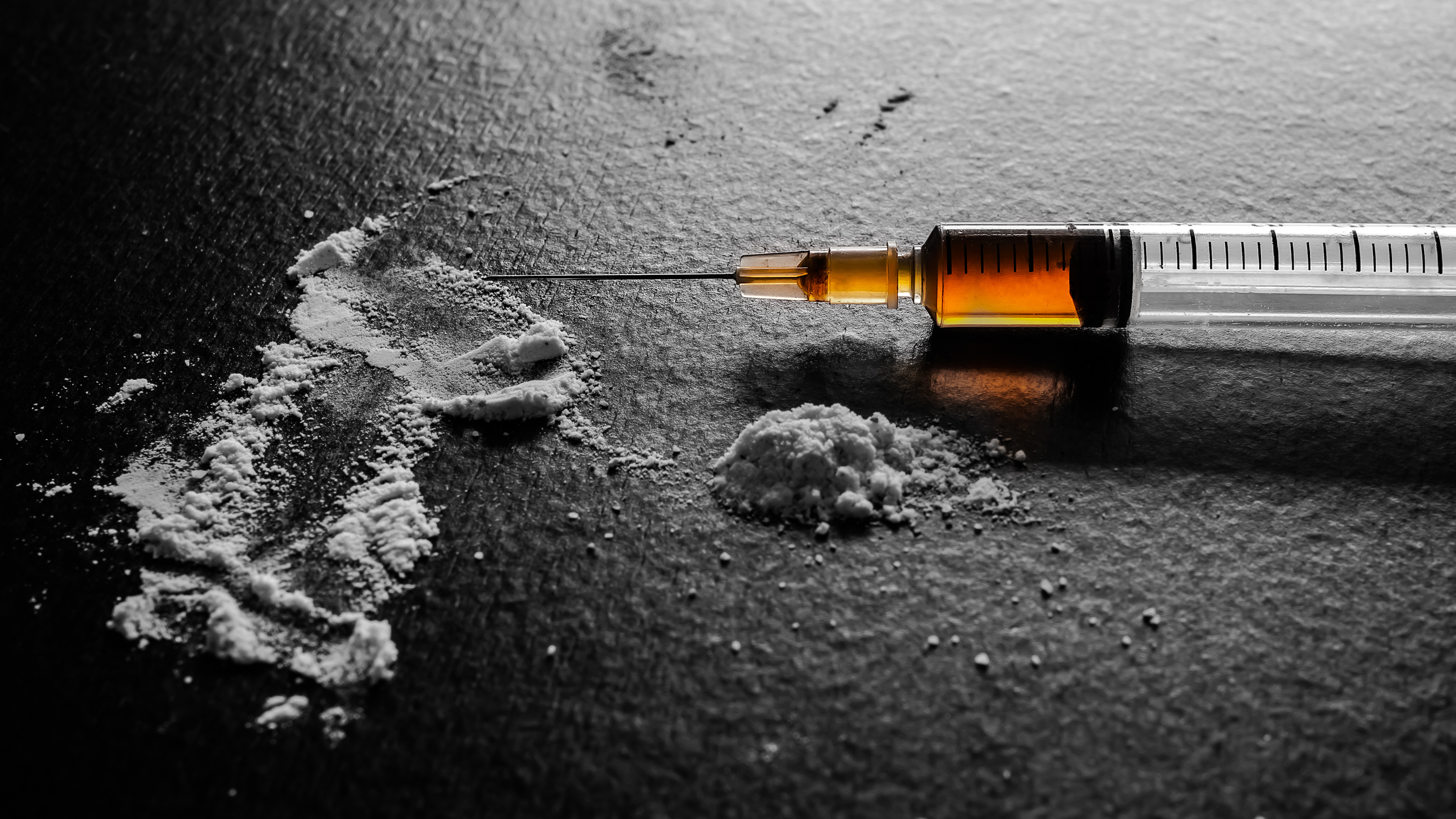 The substances, found inside a white bag that Borg handed to police, were later analysed by forensic experts and found to contain only 0.2% to 0.5% purity levels