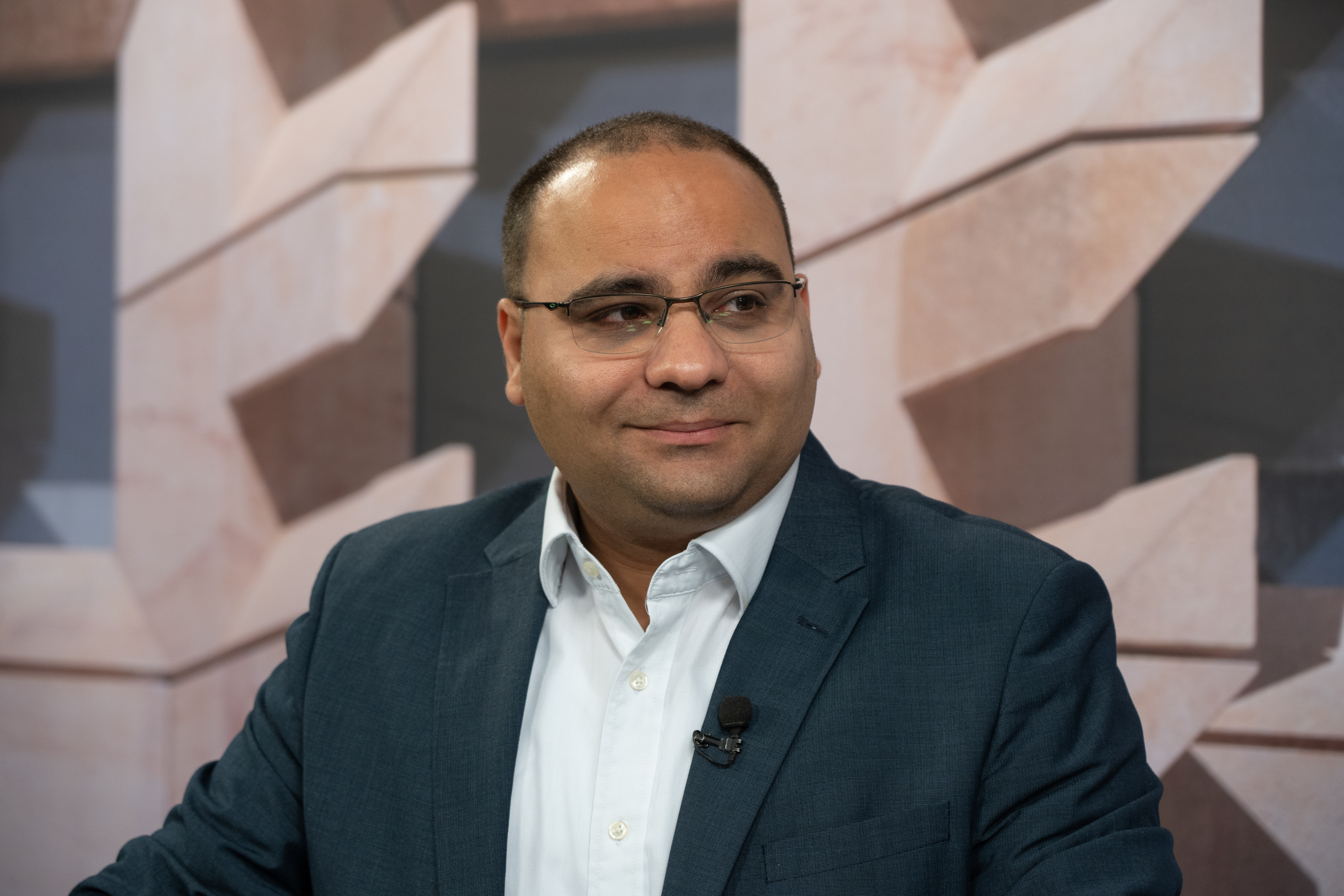 Clyde Caruana 'won't move one inch' on agreement with pilots' union