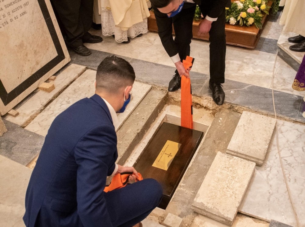 Remains of Teresa Parlar, alleged mystic committed for hysteria, reinterred in Birgu church