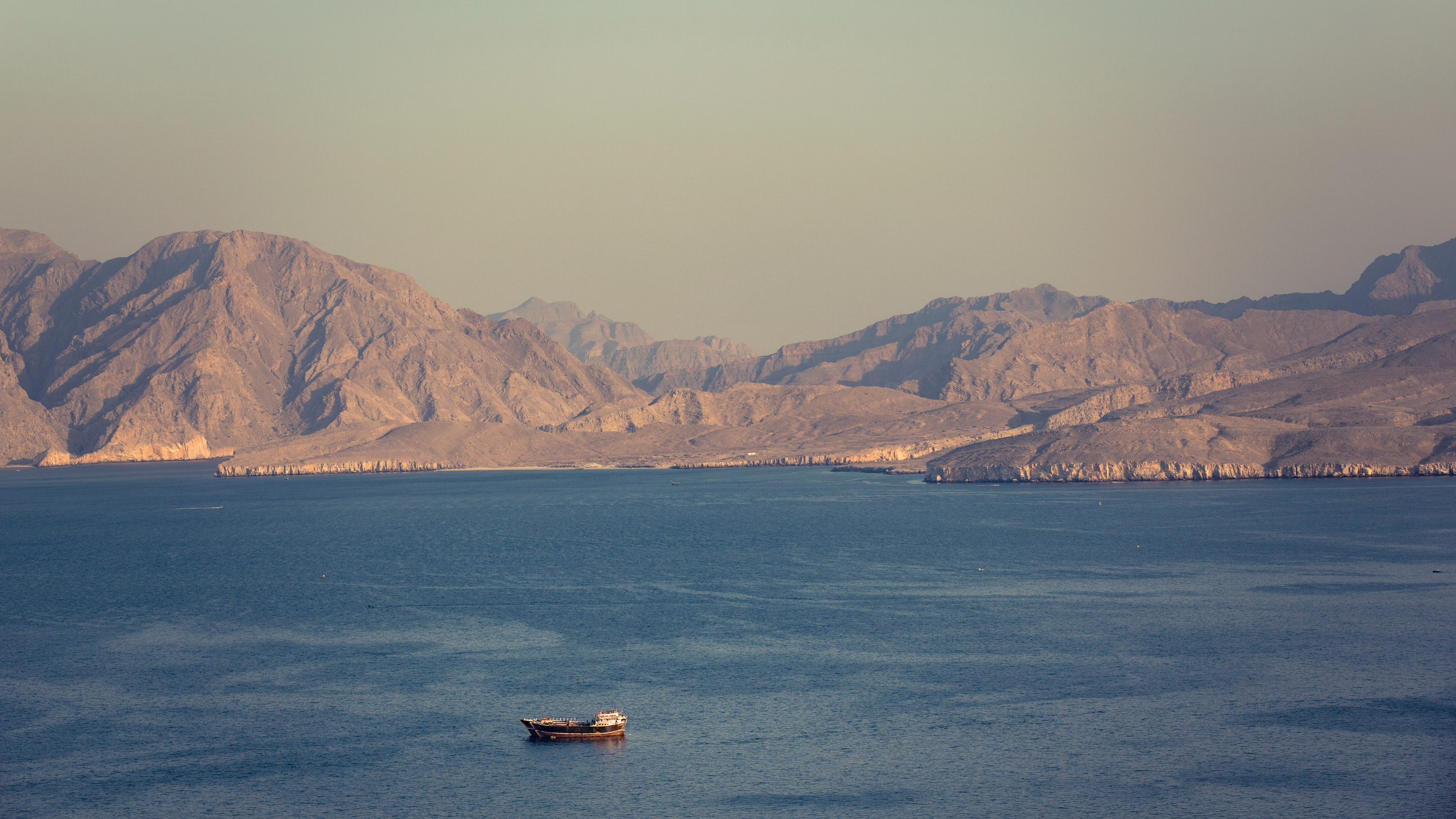 Strait of Hormuz remains closed as Iran-US deal still out of reach
