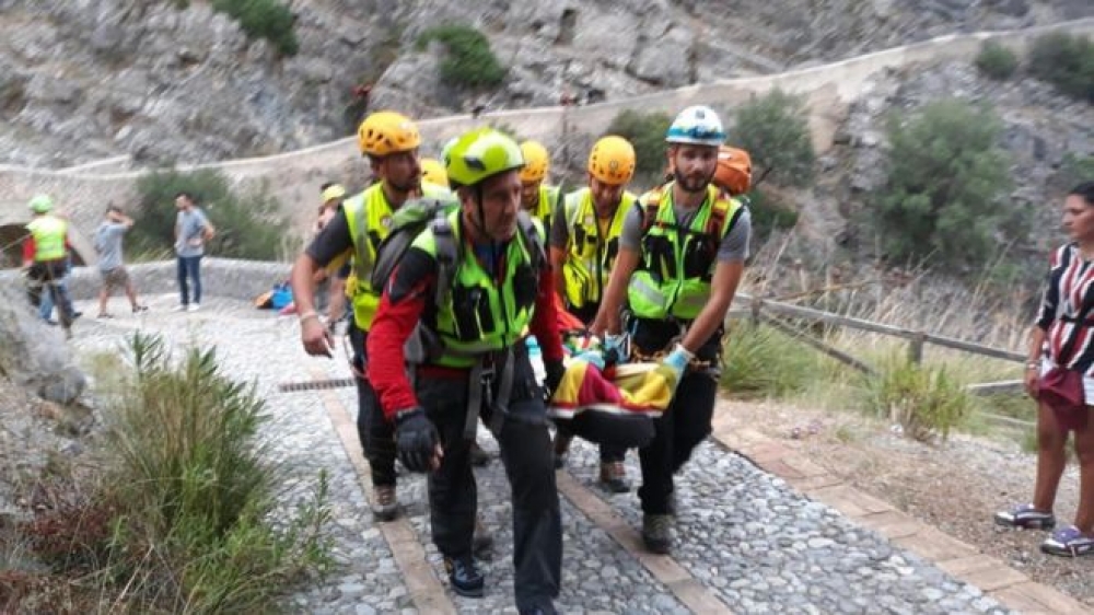 At least 11 hikers killed in flash floods in southern Italy