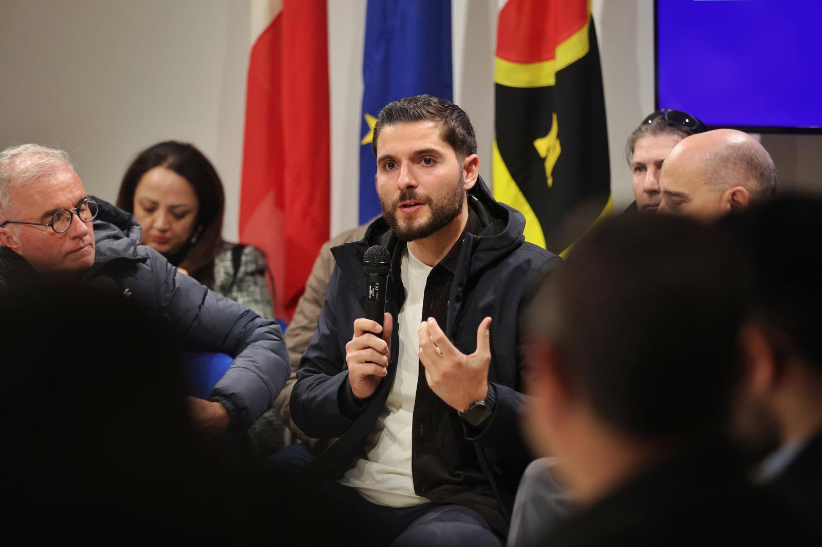 Alex Borg leads the prime minister on the trust barometer in Gozo and the North Harbour regions