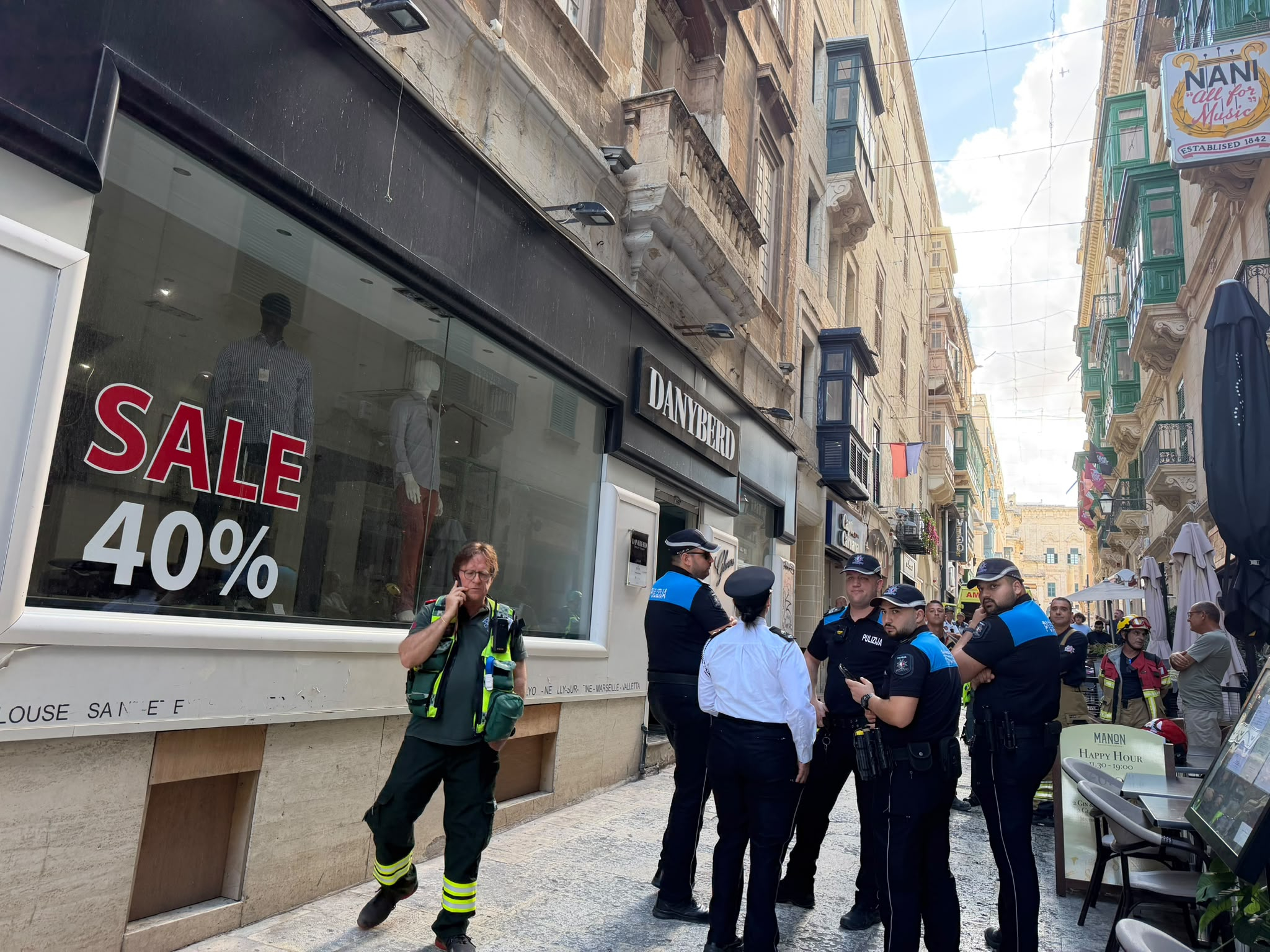 Police Emergency responders on site (Photo: Jaelle Borg/MaltaToday)