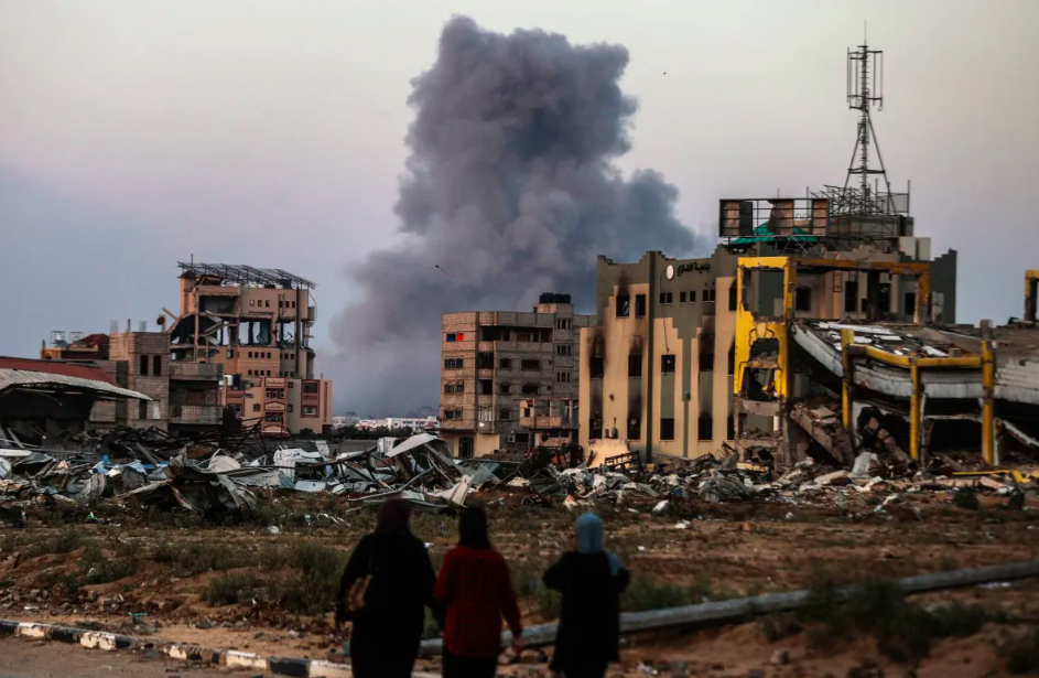Israel issues new evacuation orders in central Gaza city