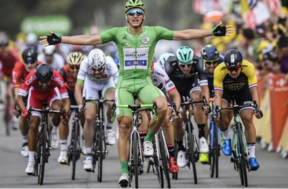 Tour de France: Germany's Marcel Kittel sprints to stage 10 win