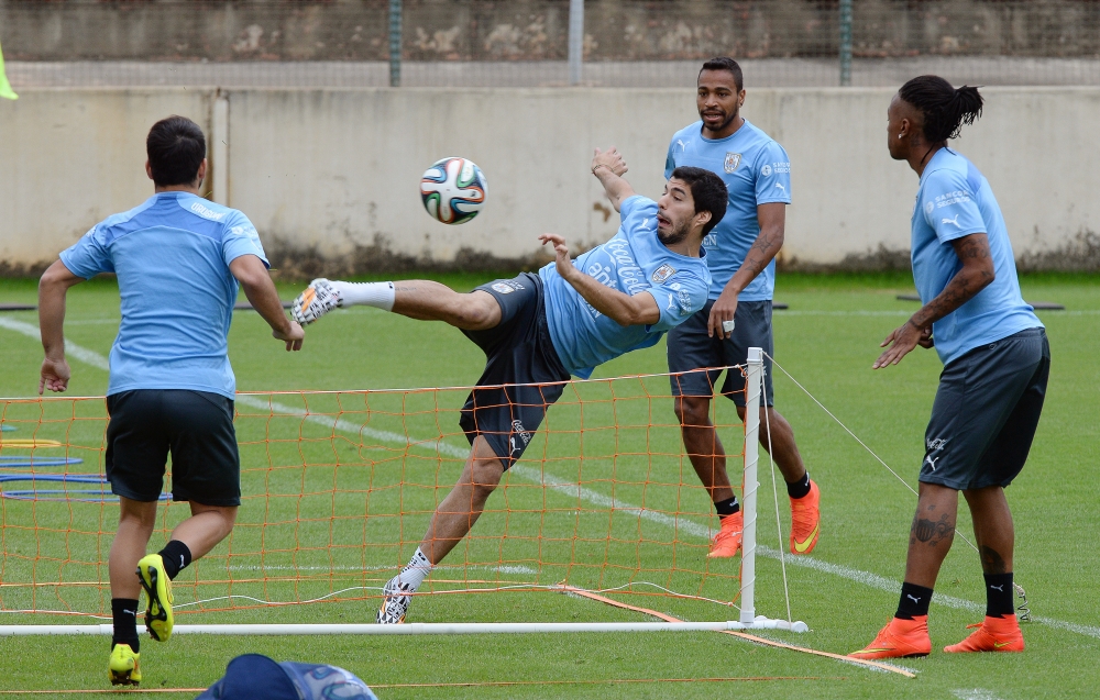 Suarez fit but Lugano misses Uruguay's match with England