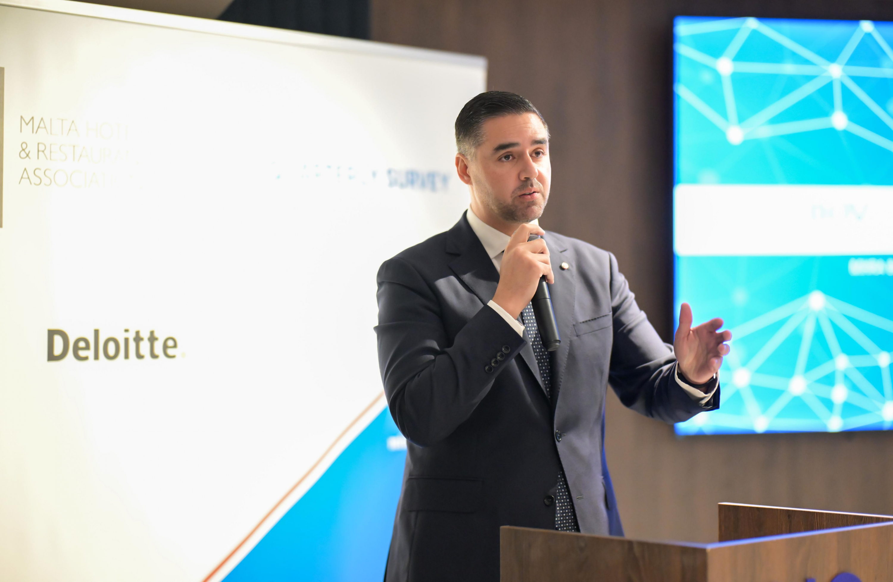 Unity needed to improve hospitality sector, Borg says