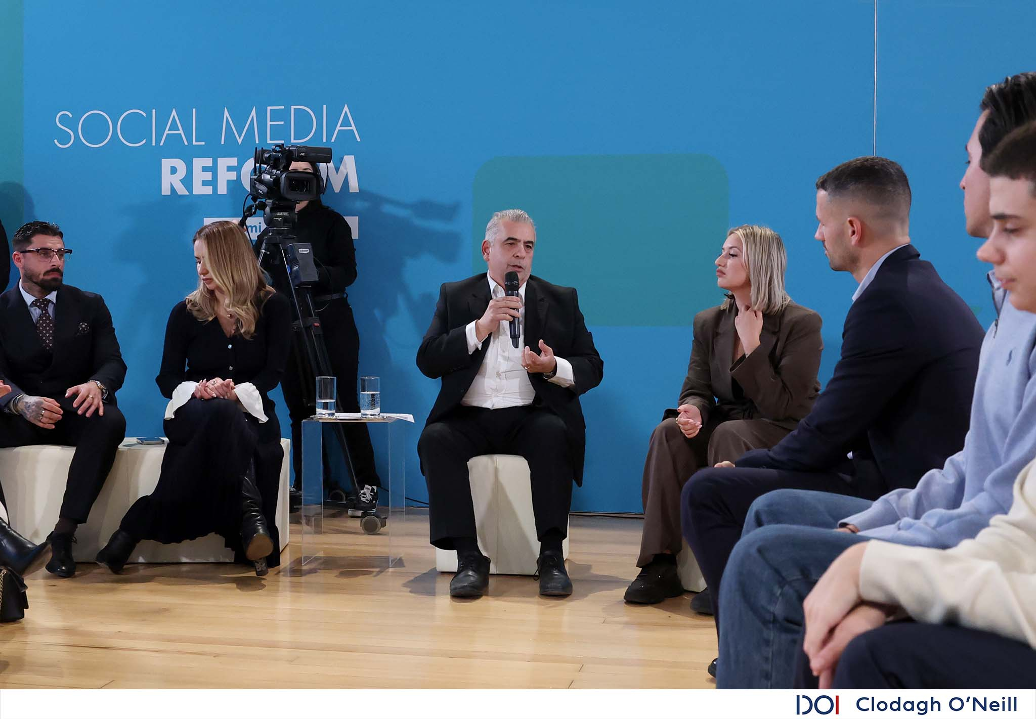 Minister for Social Policy and Children’s Rights, Michael Falzon, addressing the discussion. (Photo:DOI/OPM)