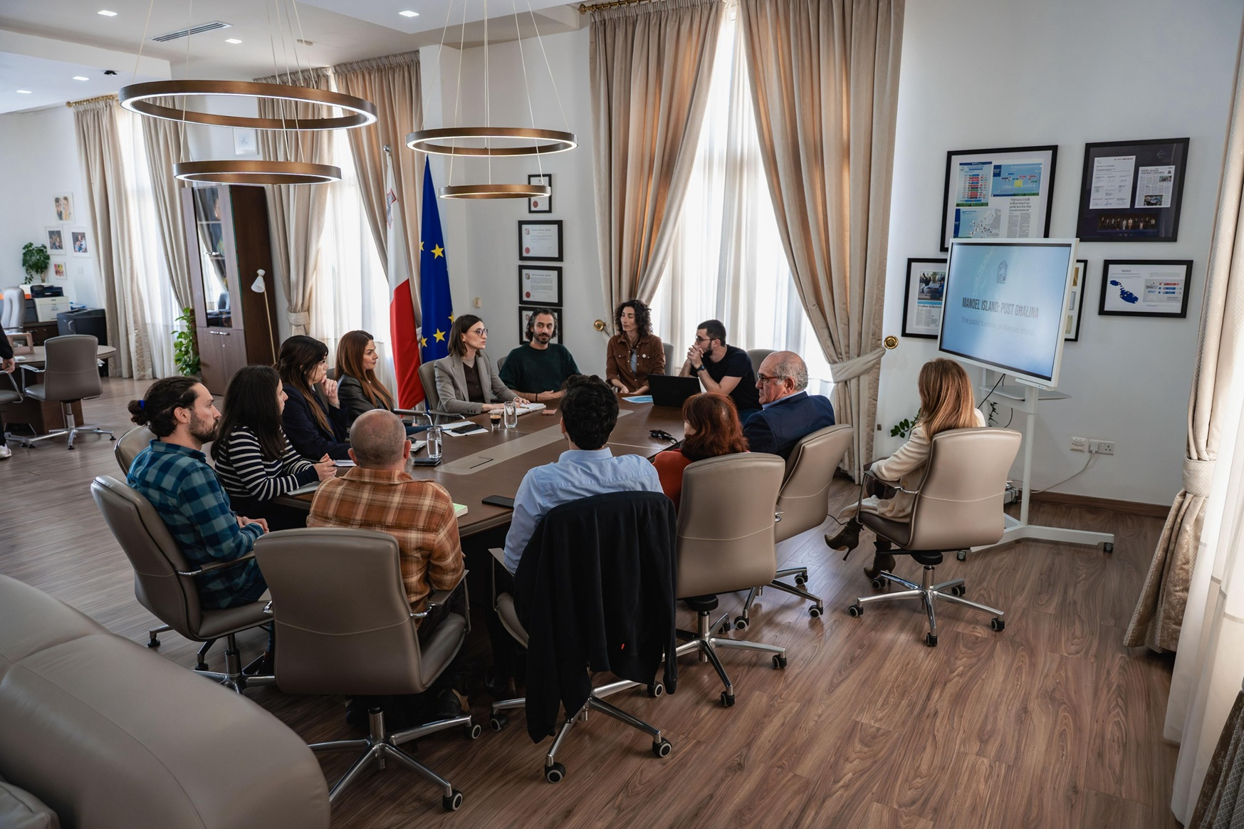 Moviment Graffitti and Flimkien għall-Ambjent Aħjar, the groups behind the ‘Manoel Island For Us’ movement, handed in their proposals after holding a series of workshops with more than 70 participants (Photo: MEEC)