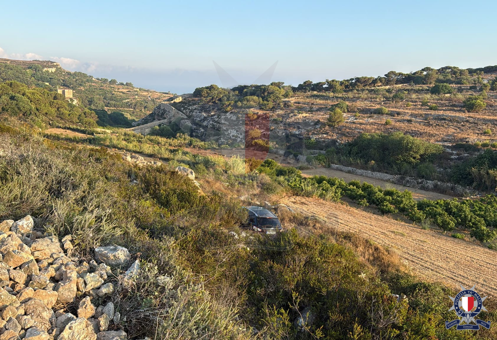 Woman seriously injured after car plunges into field in Rabat