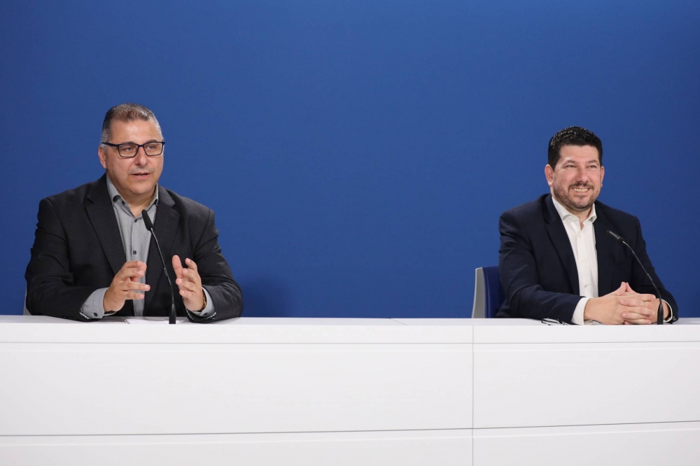 ‘Siehbiiii’: PN MPs' banter with technical staff goes live ahead of news conference