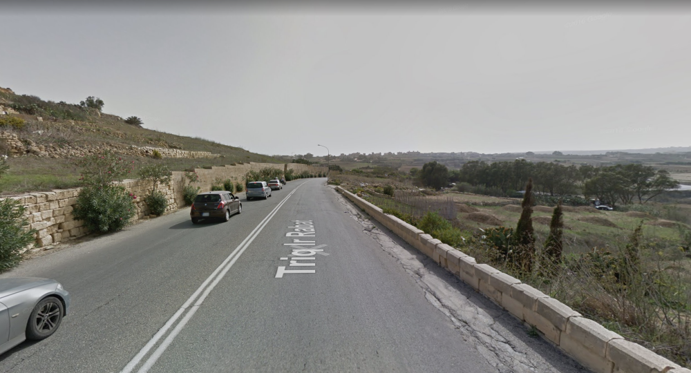 Man dead after collision between motorcycle and double decker