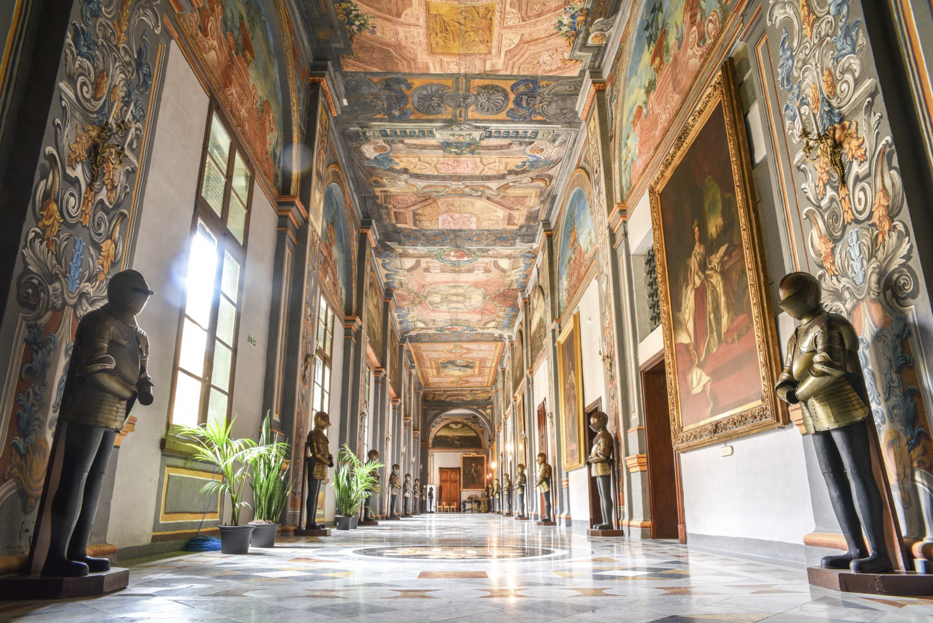 Three vases, clock worth €13,000 reported missing from Grand Master’s Palace