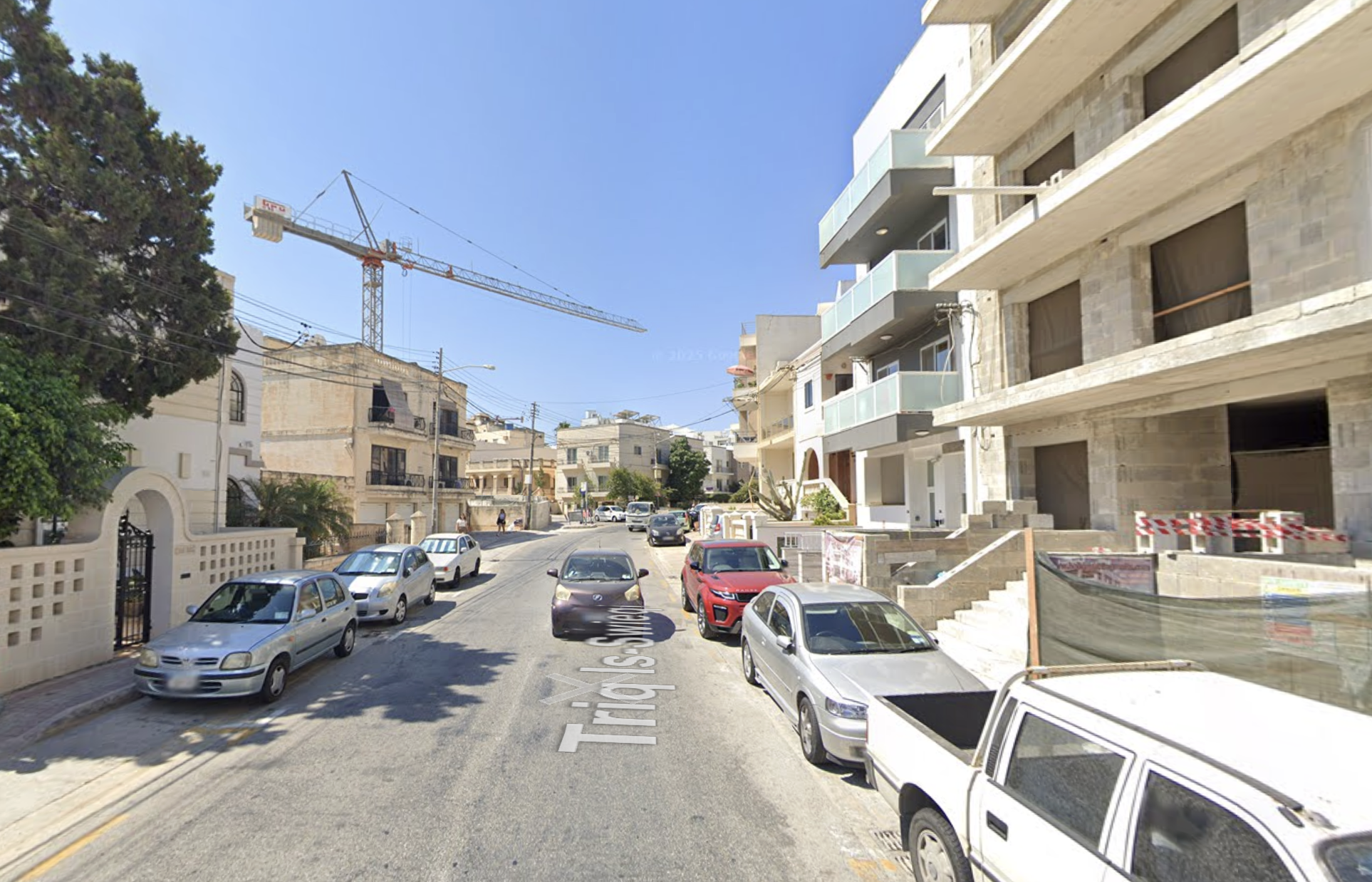Four Swieqi residents claim armed police raided wrong apartment in violent blunder