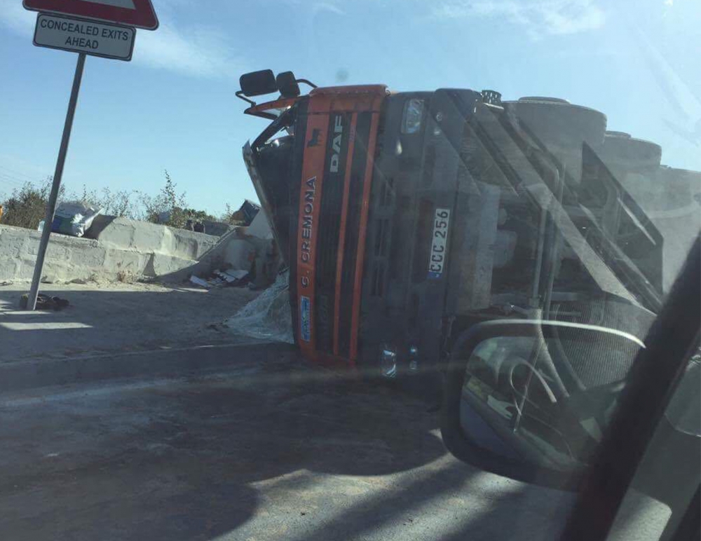 A man was extracted from a truck that overturned on the T'Alla u Ommu hill