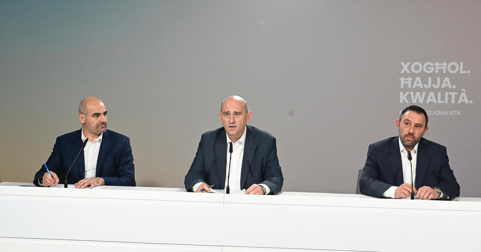 PN Secretary General Charles Bonello during a press conference on Wednesday with Organisational Executive Secretary Stefan Caruana and Shadow Minister for Social Dialogue Ivan Castillo (Photo: PN)