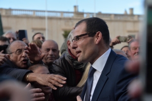 [WATCH] What do people think of the new Prime Minister?