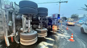 Construction truck topples over in Birkirkara as accidents worsen morning traffic