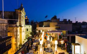 Magical summer sunsets at Redwhite Rooftop Restaurant