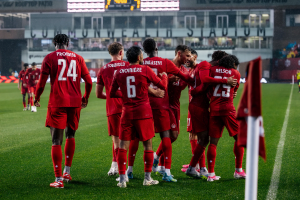 US beat Paraguay in Los Angeles, Canada earn last-gasp draw against Bosnia in Toronto