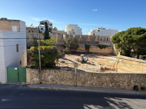 Rabat residents slam use of heavy machinery, removal of soil during ongoing archaeological investigation