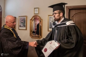 Engineering graduate who battled cancer while studying, passes away