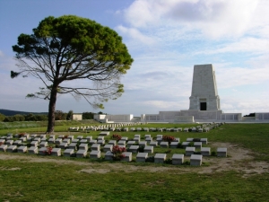 Gallipoli centenary: Prime Minister in London to mark Anzac Day