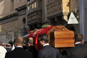 [WATCH] Final farewell to murdered lawyer Carmel Chircop