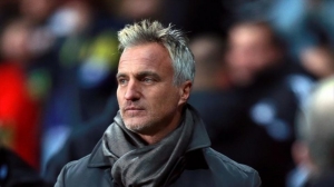 David Ginola 'to run for Fifa presidency against Sepp Blatter'