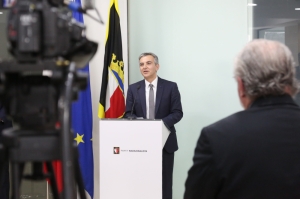 Minister's secret Panama company an eminently European affair, Busuttil tells diplomats