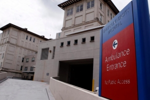 Second Ebola patient to arrive in US