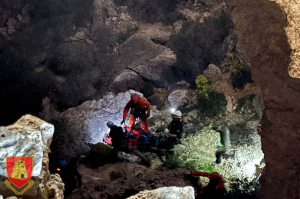 Six climbers brought to safety after complex rescue at Red Tower