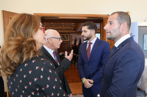 Opposition leader warns Ombudsman risks losing authority if it is ignored