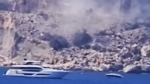 Part of rock formation in l-Aħrax area at Għadira collapses
