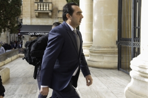 ‘I'm going to lose everything’: Theuma's fears recalled as psychiatrists find him fit to testify in jury proceedings
