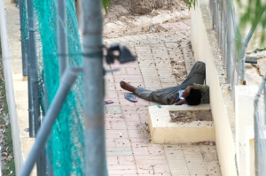 [WATCH] Is there no solution for down-and-out migrants in Marsa?