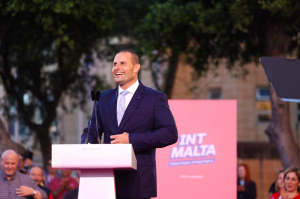 Abela appeals to non-voters, says only the PL can manage €25 billion economy