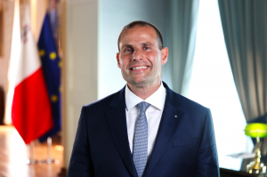 Prime minister promises stronger economy, better quality of life