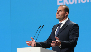 Robert Abela proposes air taxi between Malta and Gozo