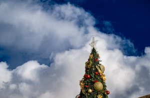 Mixed weather forecast for Christmas, Met Office warns