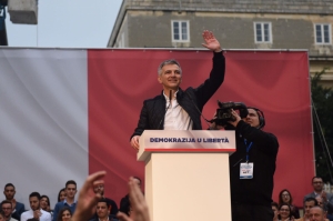 [WATCH] ‘Government will come after you next’ – Busuttil warns demonstrators