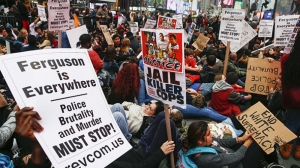 Thousands demonstrate against US police killings