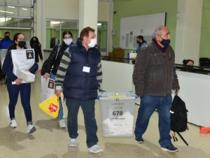Electoral Commission issues call for election staff