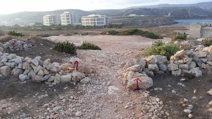 Majjistral ‘red arrows’: French trekking company ordered to remove spray paint