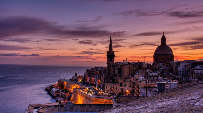 Tourism at a crossroads. From numbers to value