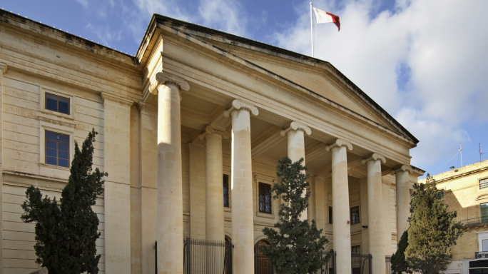 Appeals Court reverses magistrate's refusal to allow video testimony due to 'financial constraints'